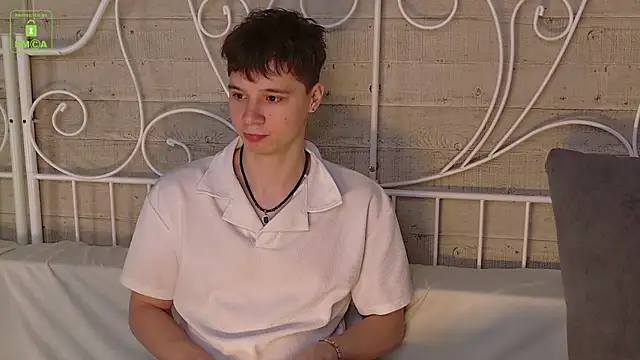 AnthonyHall online show from 11/30/25, 04:46