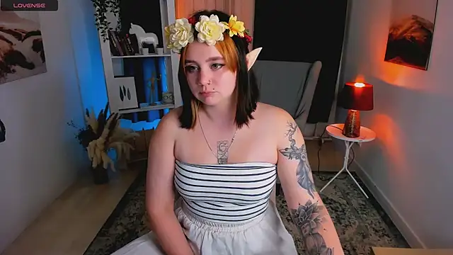 lunaalli online show from 09/18/25, 05:16