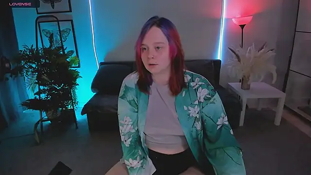 lunaalli online show from 02/02/26, 08:30