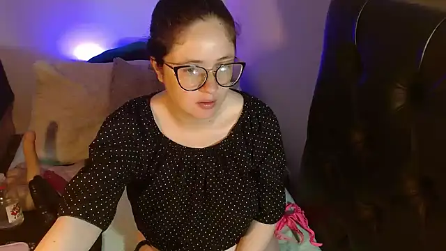 KrystalAdams online show from 09/16/25, 12:28