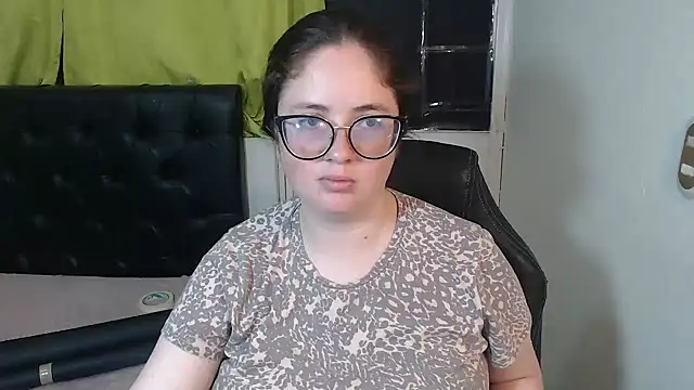 KrystalAdams online show from 04/18/26, 08:20