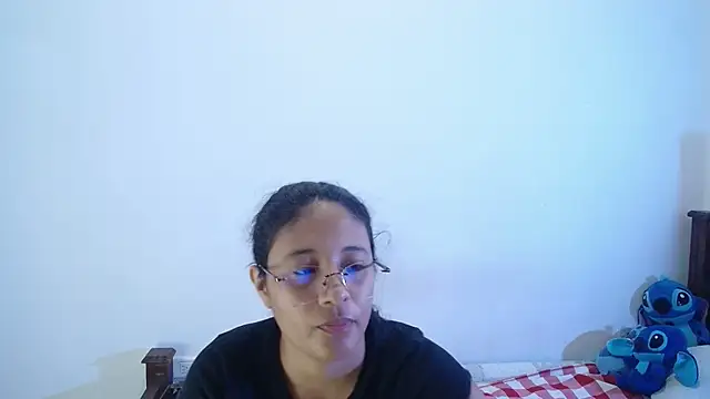 Aria Arthur online show from 11/10/25, 09:42