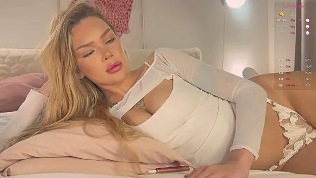 Tenderiris  online show from 10/28/25, 01:28