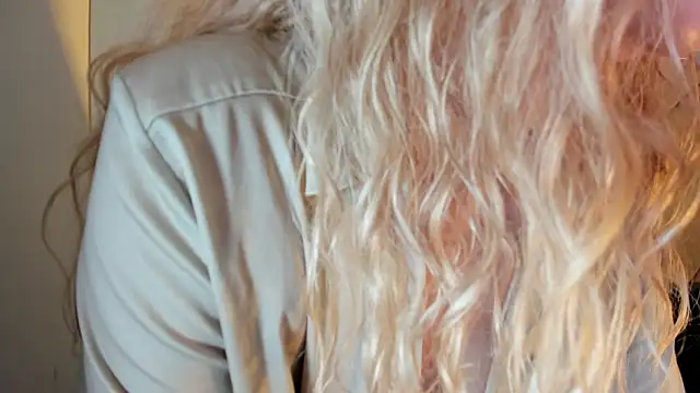 Pamela Squirtt online show from 10/10/25, 02:07