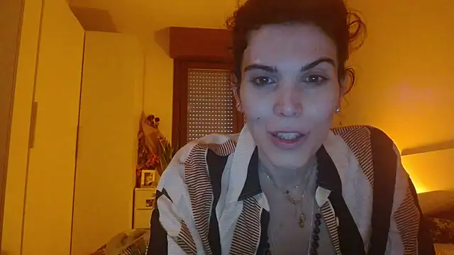 refem9 online show from 11/30/25, 03:13