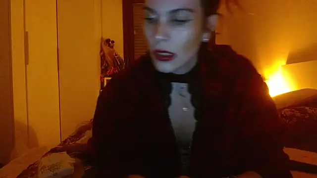 refem9 online show from 12/04/25, 07:02