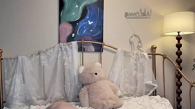 kiraa-0051 online show from 10/15/25, 03:42