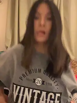 Ninazhang online show from 12/02/25, 01:13