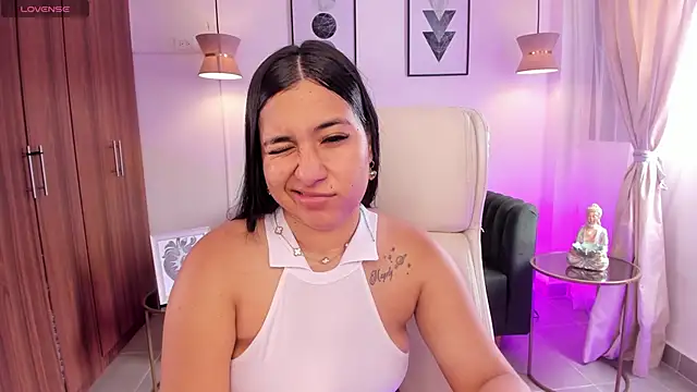 DANDARA THOM online show from 11/01/25, 07:08