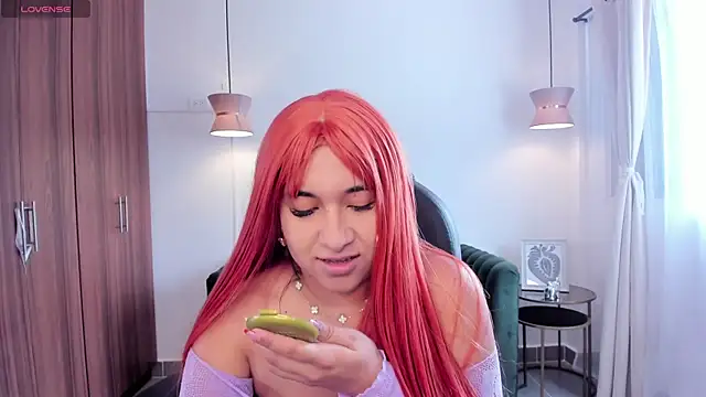 DANDARA THOM online show from 09/25/25, 07:09