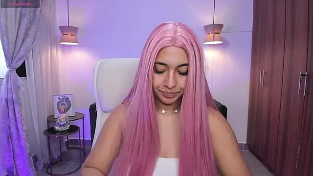 DANDARA THOM online show from 10/24/25, 07:24