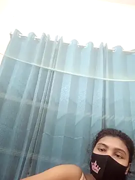 Snapshot of Tamanna490 chatting on 10/07/25, 03:13 Tamanna490 online show from 10/07/25, 03:13