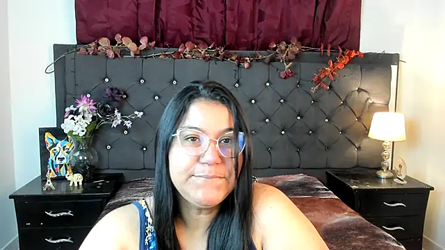 sofia sorceress5 online show from 11/03/25, 12:16