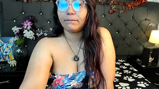 sofia sorceress5 online show from 09/19/25, 12:47