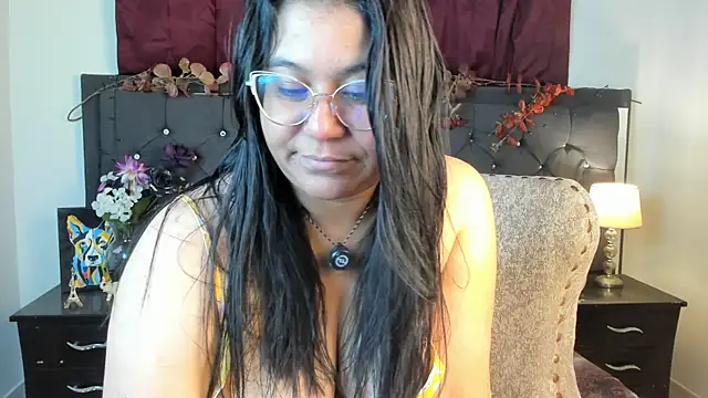 sofia sorceress5 online show from 11/04/25, 01:31