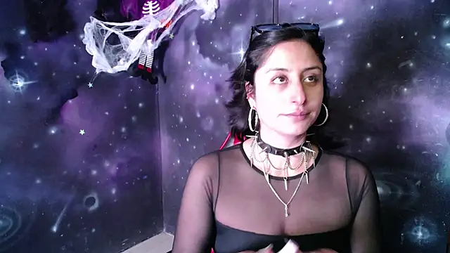 CristaldelLeon s online show from 10/01/25, 08:02