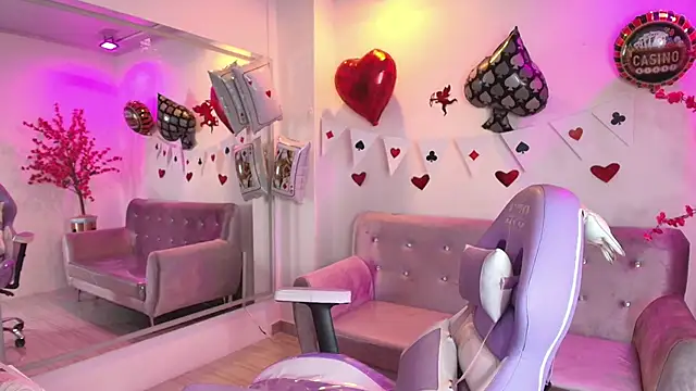 Snapshot of Antonella_wild chatting on 02/18/26, 03:37 Antonella wild online show from 02/18/26, 03:37