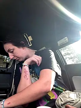 sweetsirenn online show from 09/30/25, 01:06