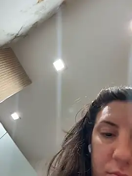 sweetsirenn online show from 02/05/26, 04:14