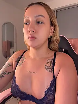 Becca Johnson u online show from 07/25/26, 12:18