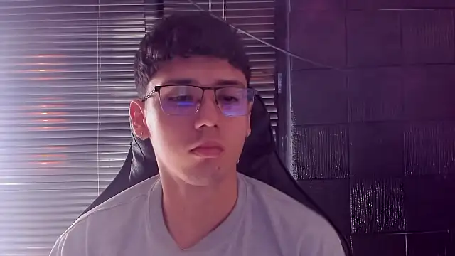 jacobs shelby online show from 10/09/25, 01:55