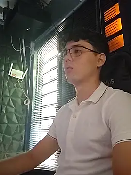 jacobs shelby online show from 11/04/25, 01:04