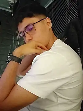 jacobs shelby online show from 11/18/25, 03:26