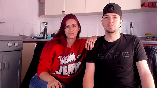 Snapshot of Isa_Anderson09 chatting on 10/15/25, 03:09 Isa Anderson09 online show from 10/15/25, 03:09