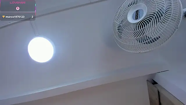 VICTORIAGRAYS online show from 02/09/26, 11:19