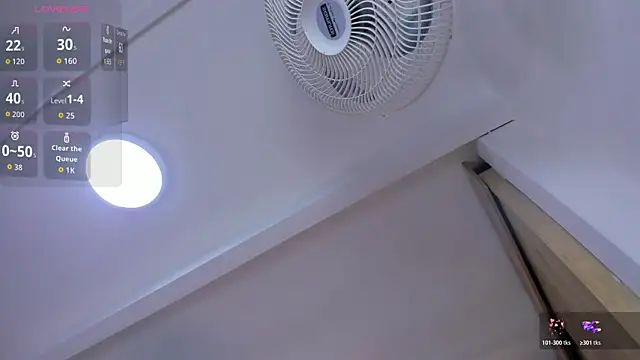 VICTORIAGRAYS online show from 04/13/26, 11:03