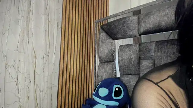 Cherry  Hot online show from 10/20/25, 10:32