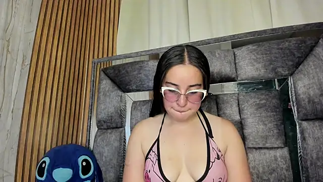 Cherry  Hot online show from 11/07/25, 10:13