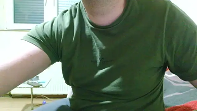 Snapshot of saladinbakiz chatting on 02/24/26, 12:06 saladinbakiz online show from 02/24/26, 12:06