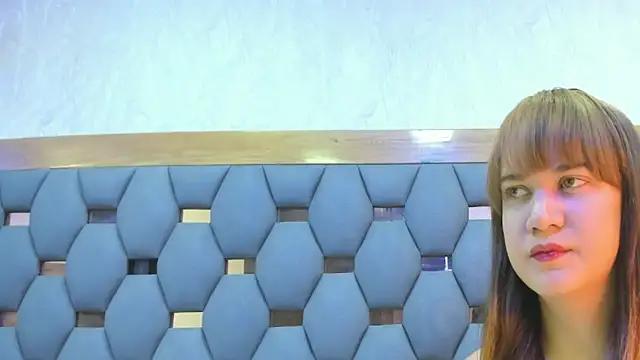 juliette pretty  online show from 12/20/25, 07:39