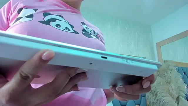 juliette pretty  online show from 02/14/26, 07:03