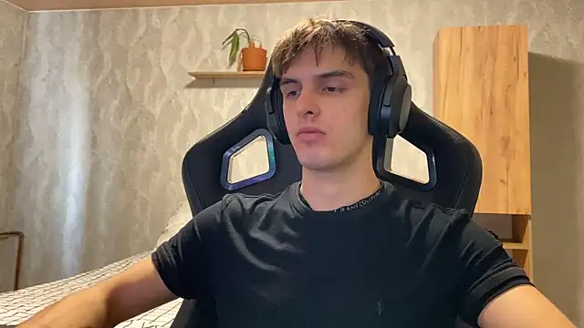 elliot scott online show from 09/23/25, 01:34