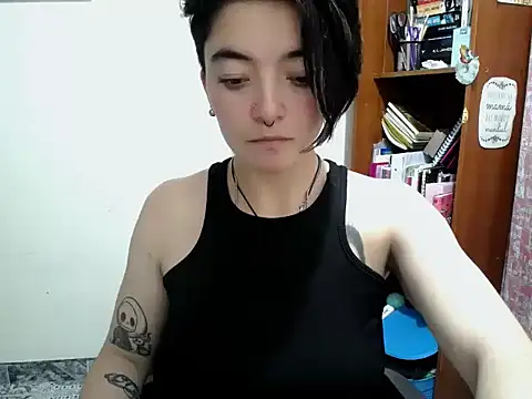 Snapshot of Came-II chatting on 07/15/26, 04:19 Came-II online show from 07/15/26, 04:19