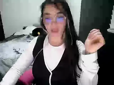 Snapshot of Came-II chatting on 02/03/26, 12:21 Came-II online show from 02/03/26, 12:21