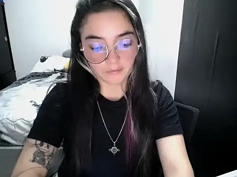 Snapshot of Came-II chatting on 02/05/26, 01:45 Came-II online show from 02/05/26, 01:45