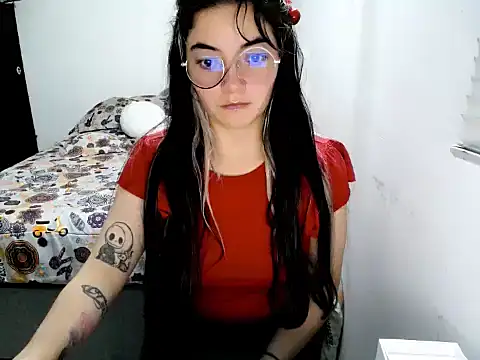 Snapshot of Came-II chatting on 12/20/25, 03:31 Came-II online show from 12/20/25, 03:31