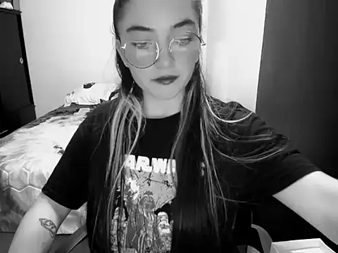 Snapshot of Came-II chatting on 02/16/26, 02:21 Came-II online show from 02/16/26, 02:21