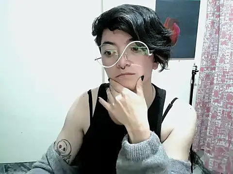 Snapshot of Came-II chatting on 06/14/26, 02:24 Came-II online show from 06/14/26, 02:24