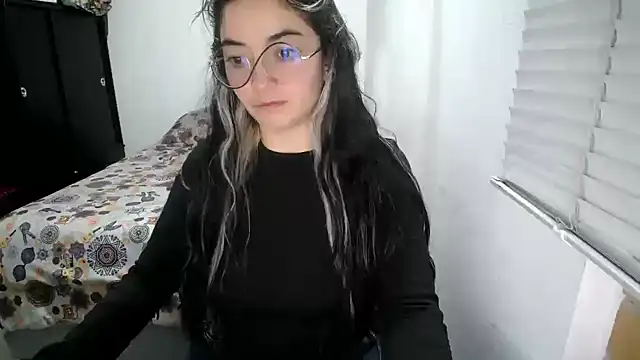 Snapshot of Came-II chatting on 01/07/26, 12:48 Came-II online show from 01/07/26, 12:48