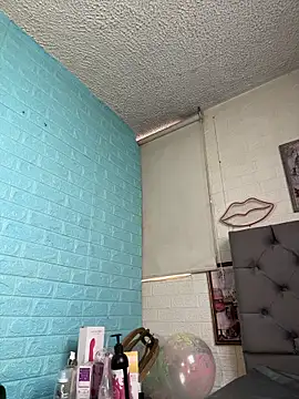 SALOME KORLAND online show from 02/05/26, 06:37