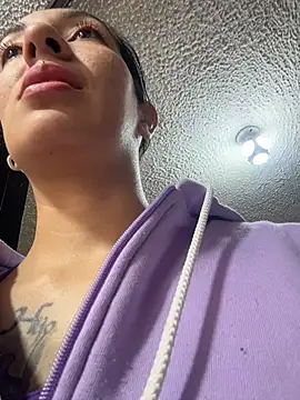 SALOME KORLAND online show from 12/05/25, 02:15