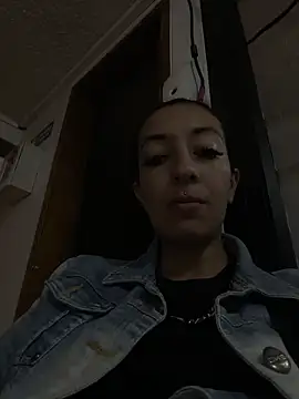 SALOME KORLAND online show from 10/30/25, 12:36