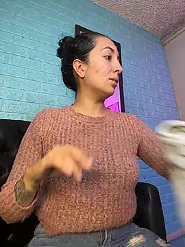 SALOME KORLAND online show from 04/07/26, 05:15