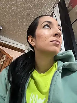 SALOME KORLAND online show from 11/19/25, 12:49