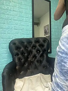 SALOME KORLAND online show from 11/25/25, 12:05