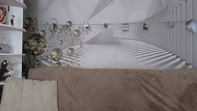 EvoletteLouLou online show from 02/26/26, 11:43